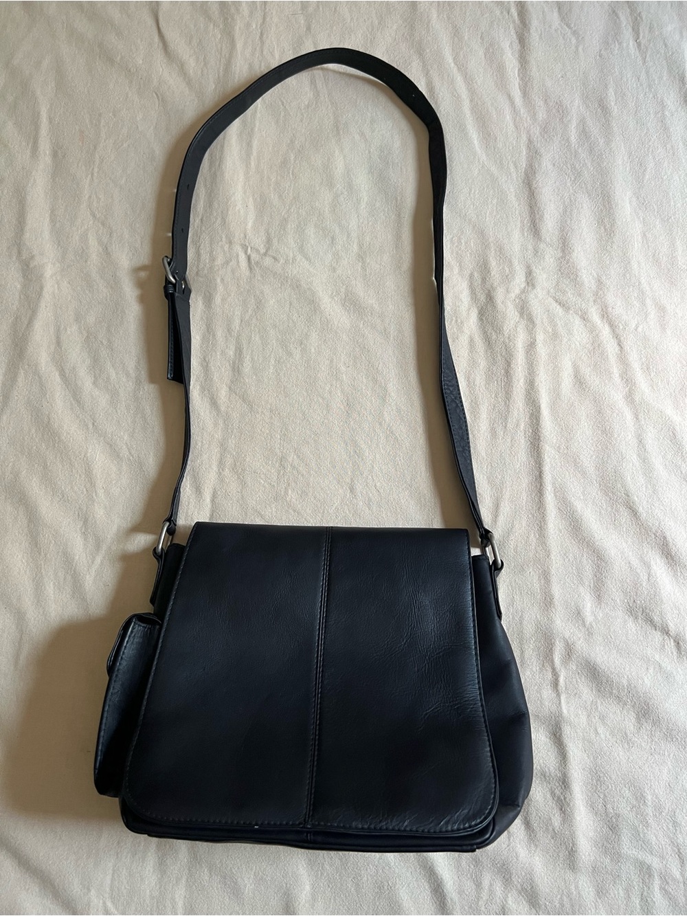 Wilsons Leather Black Interior Label Crossbody